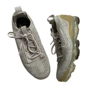 Nike Vapromax Flyknit Sneakers Style DJ9975-001 in Phantom Summit White